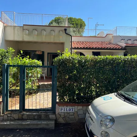 Villa Pilot Villa *