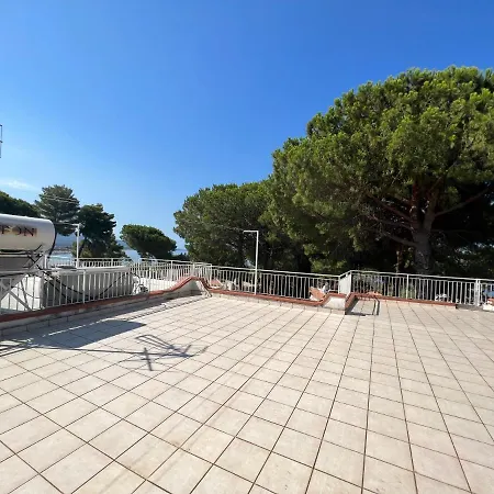 Villa Villa Pilot *